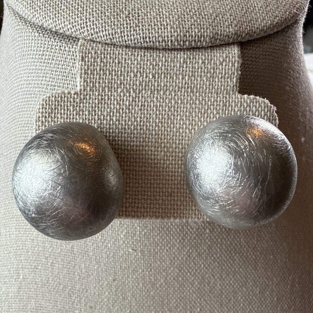 Sterling Silver Pierced‎ Stud Button Puffed Earrings Brushed Texture Finish